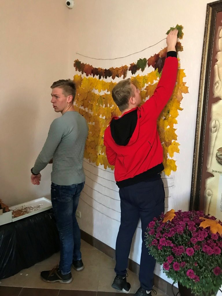 15 октября 2019  участвовали в организации празднования Дня казачества и праздника Покрова.